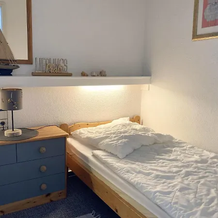 App 240 - Strandlage Lägenhet